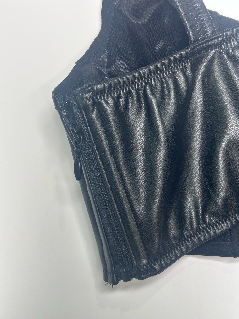 NWT Victoria’s Secret Very Sexy Faux Leather Lace Up Corset Top Black - Picture 3 of 6